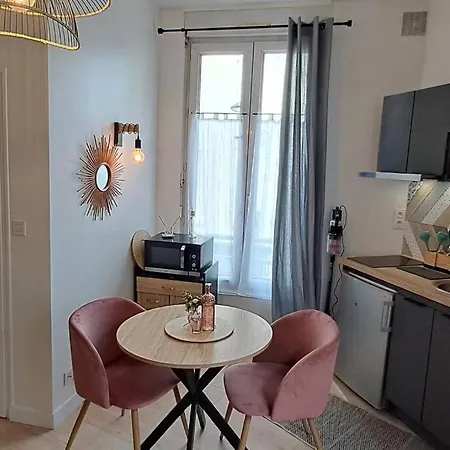 Notre- Dame Coeur De Wifi Netflix Appartement